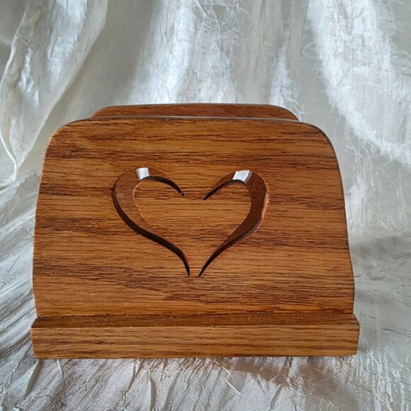 Handcrafted Solid Oak Wood Carved Heart  Napkin Letter Holder New - Picture 2 of 8